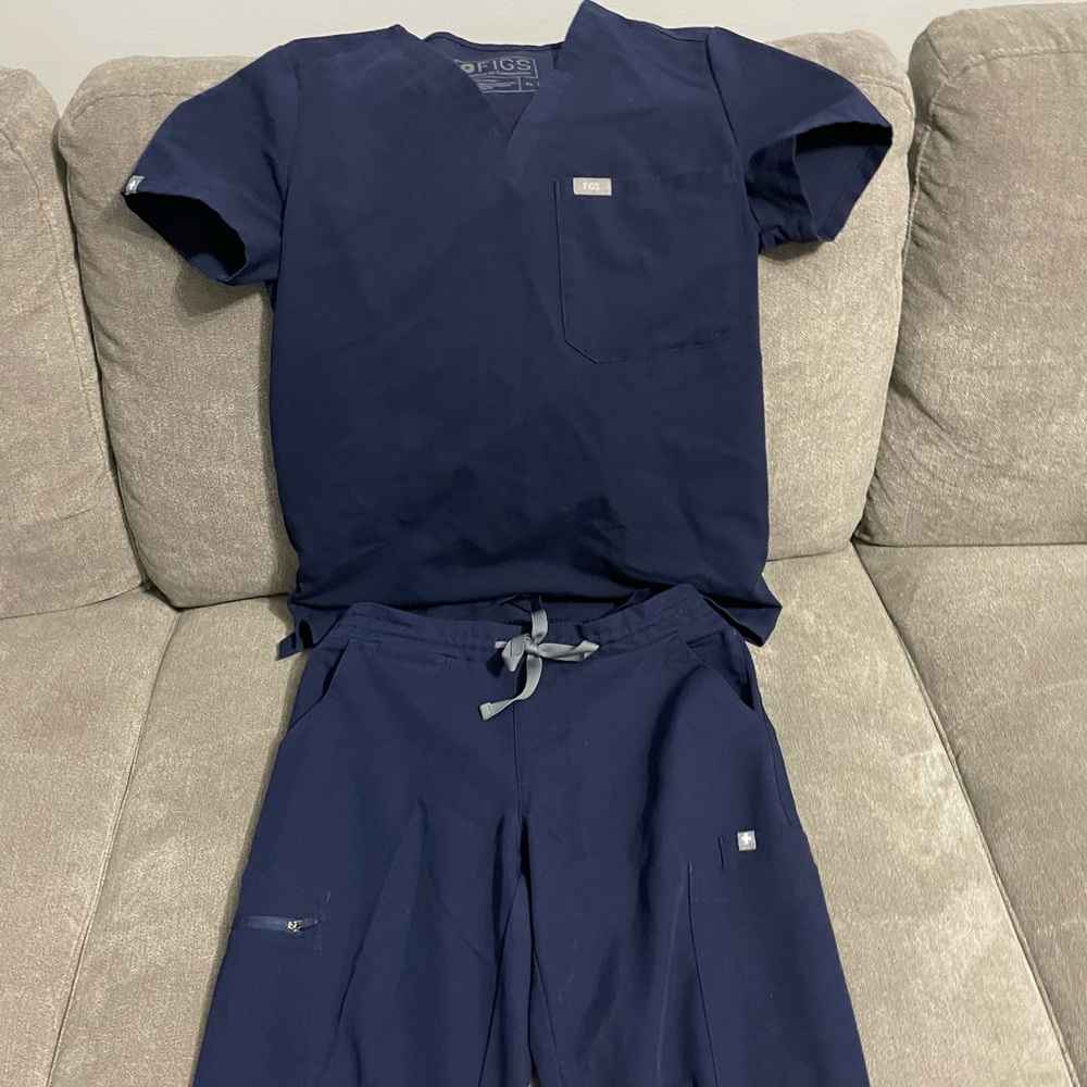 Figs navy blue scrubs Catarina XS top and pants YOLA PETITE XS EUC